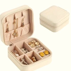 1pc Luxurious Travel Jewelry Box - Women's Accessories